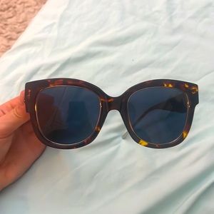NEW Dior Tortoise sunglasses, with box and authenticity proof
